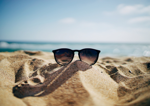 des lunettes de soleil comme cadeau de fête des pères à Grand Maine à Angers